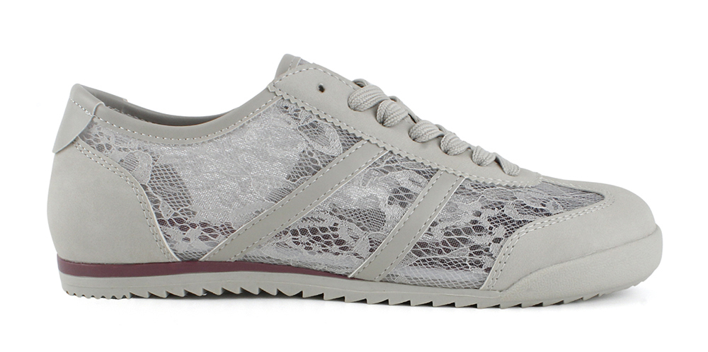 Lace Mesh Retro Sneakers 2