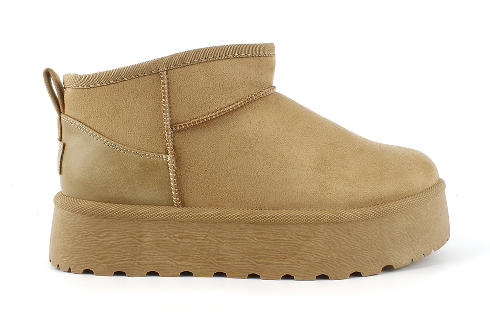 Leather Patch Platform Snow Boots