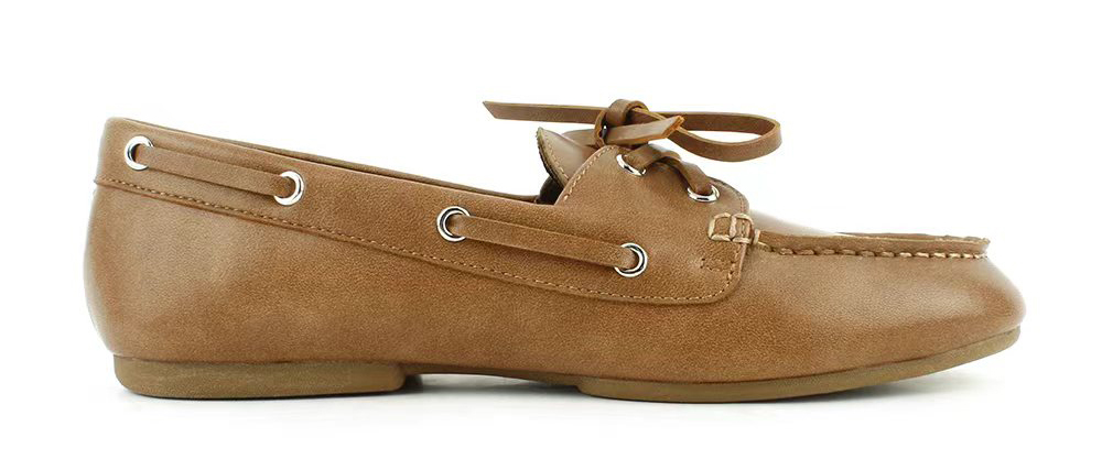 Classic Laced Flat Boat Loafers
