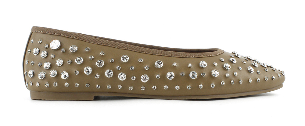 Studded Ballet Flats 2
