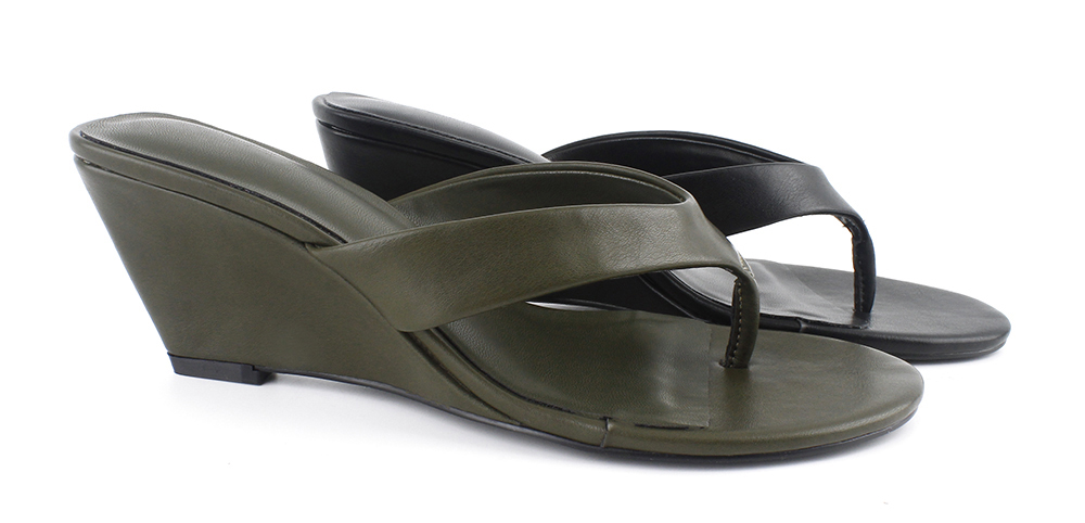 Wedge Heel Toe Post Sandal 3
